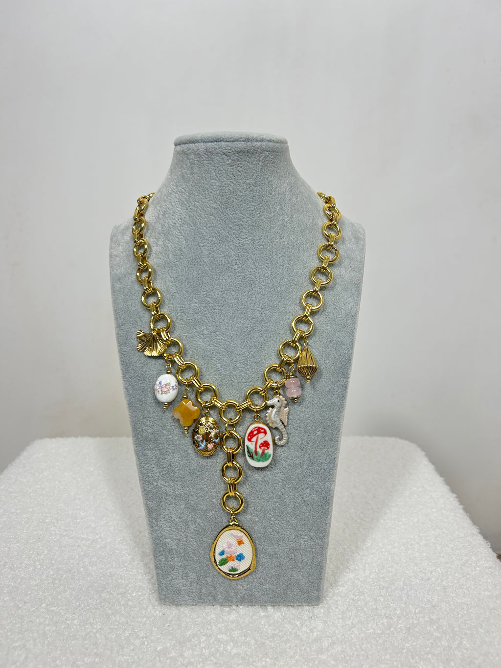 COLLANA PETALI D'ORO