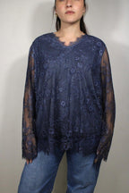 BLUSA IN PIZZO CON MANICHE LUNGHE