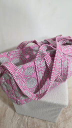 BORSA WEEKEND