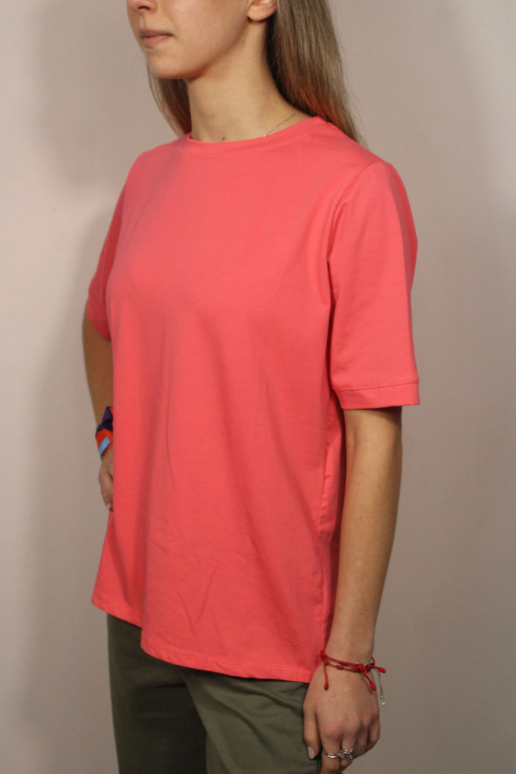 T-SHIRT NEVA