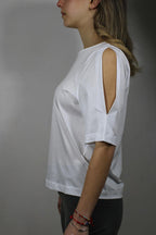 T-SHIRT CON CUT-OUT LATERALI